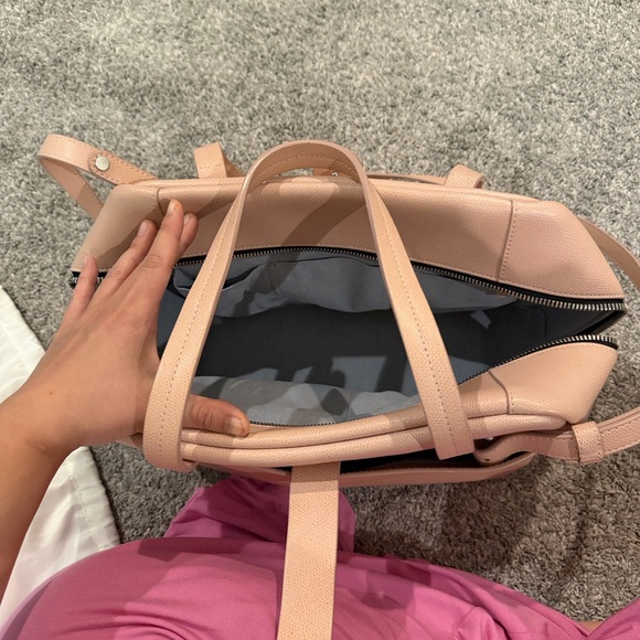 Senreve Doctor Bag in Pebbled Blush, reg size - Picture 6 of 9